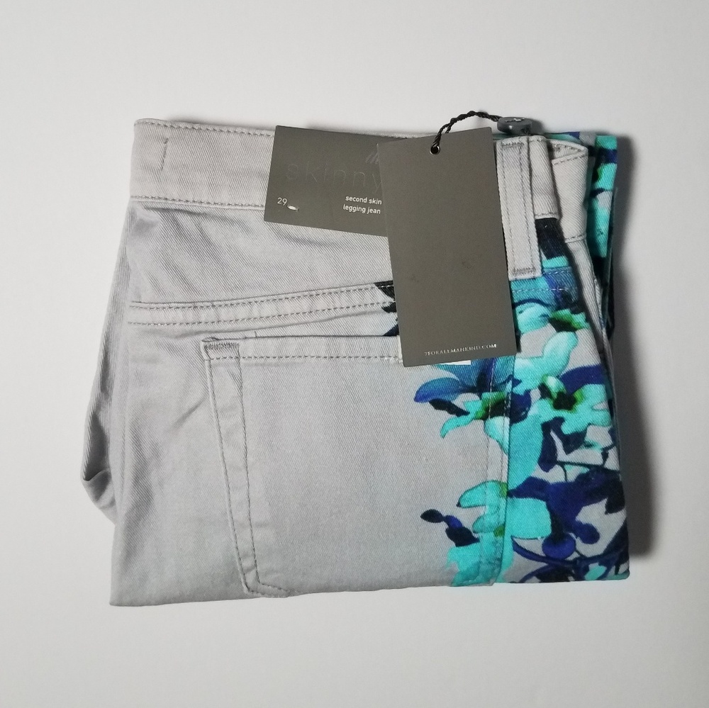 7 For All Mankind Skinny Jeans - Picture 4 of 8